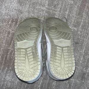 Nike women’s Air Jordan 1.